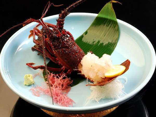 身が締まったプリプリの食感は、地物ならではの味わい(一例)