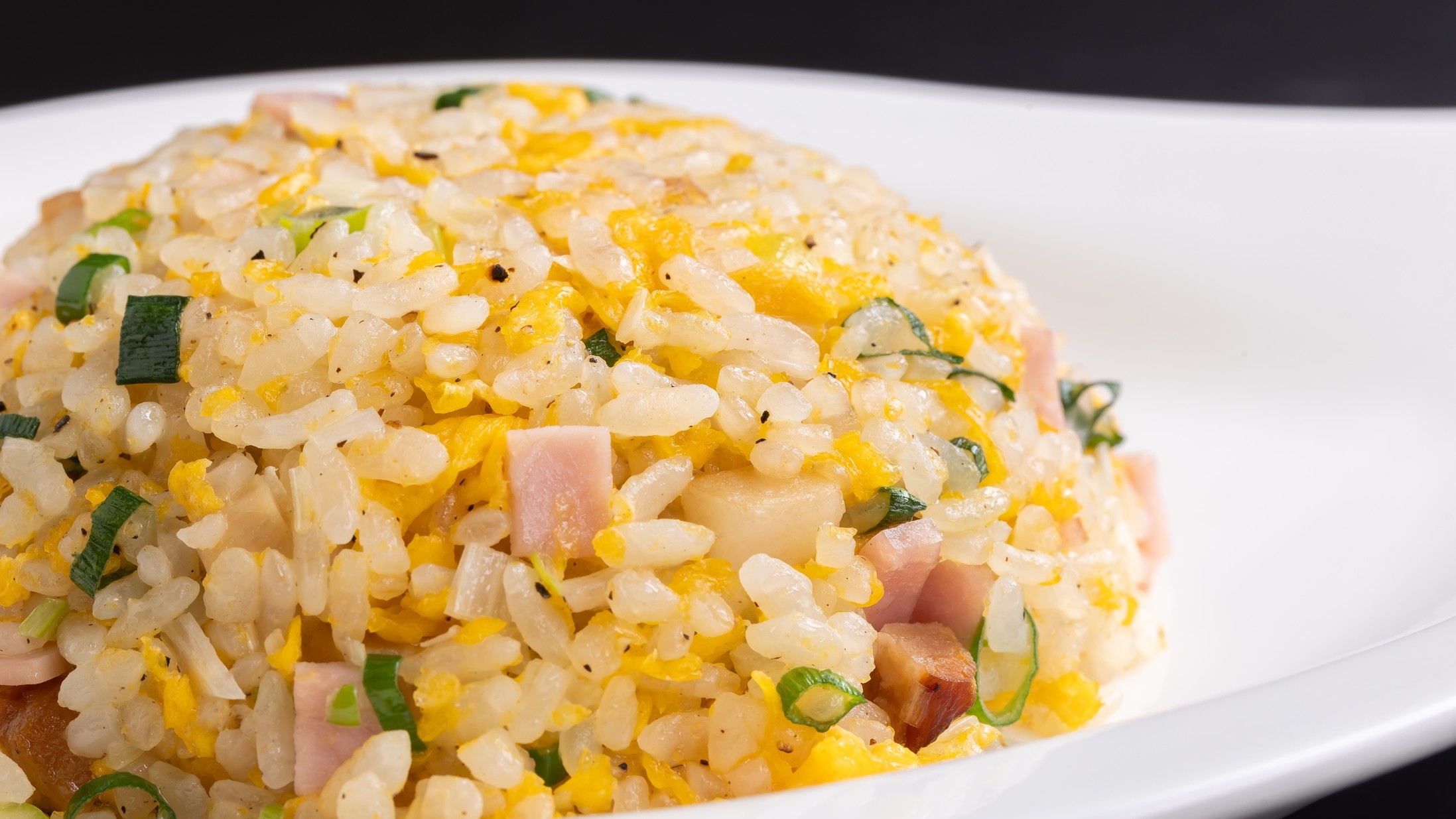 【中華基本プラン】小洒落た創作料理！土地の食材と旬のモダンチャイニーズスタイルー朝夕食付ー