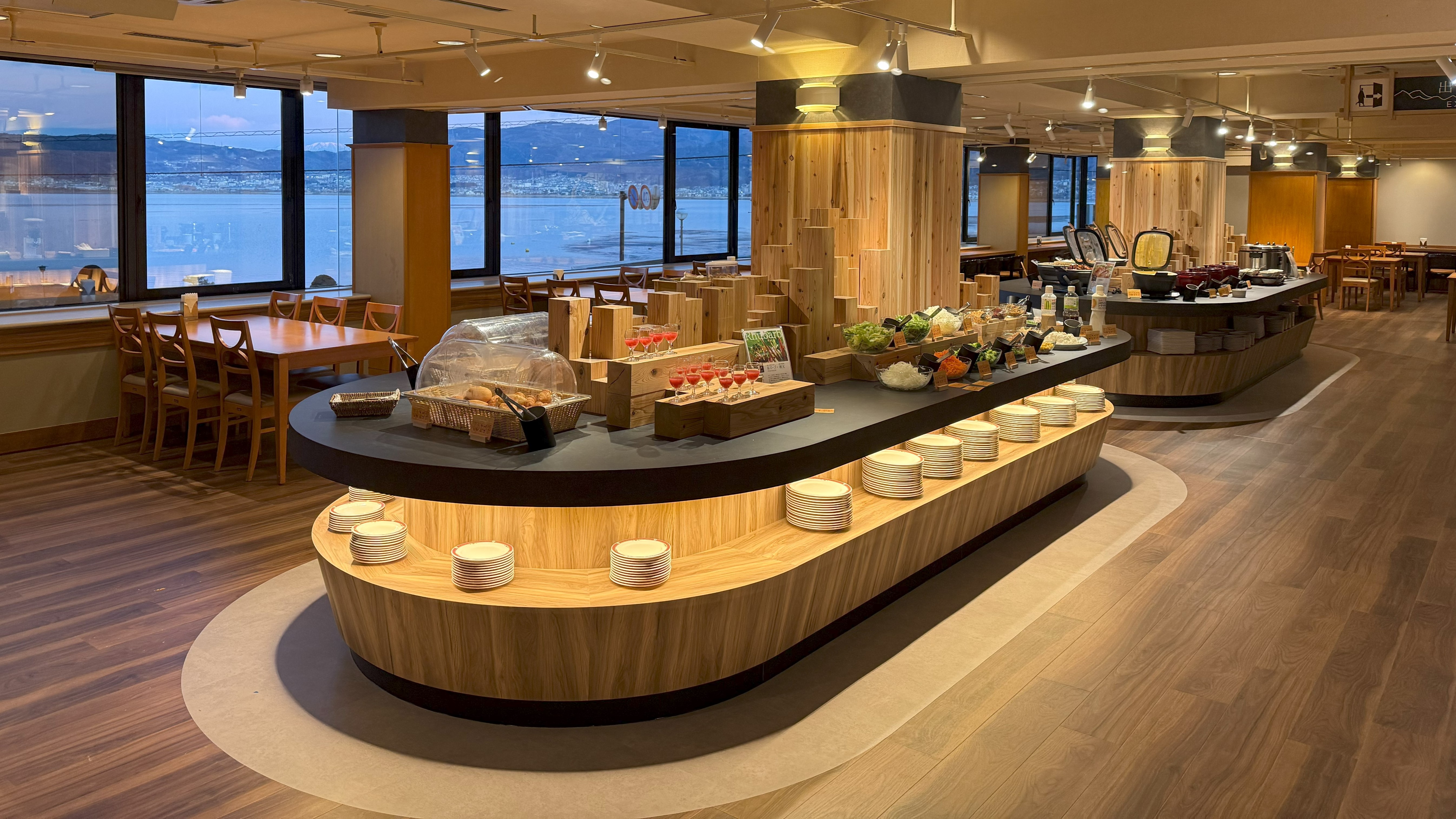 朝食レストラン「KOHANNO DINING」