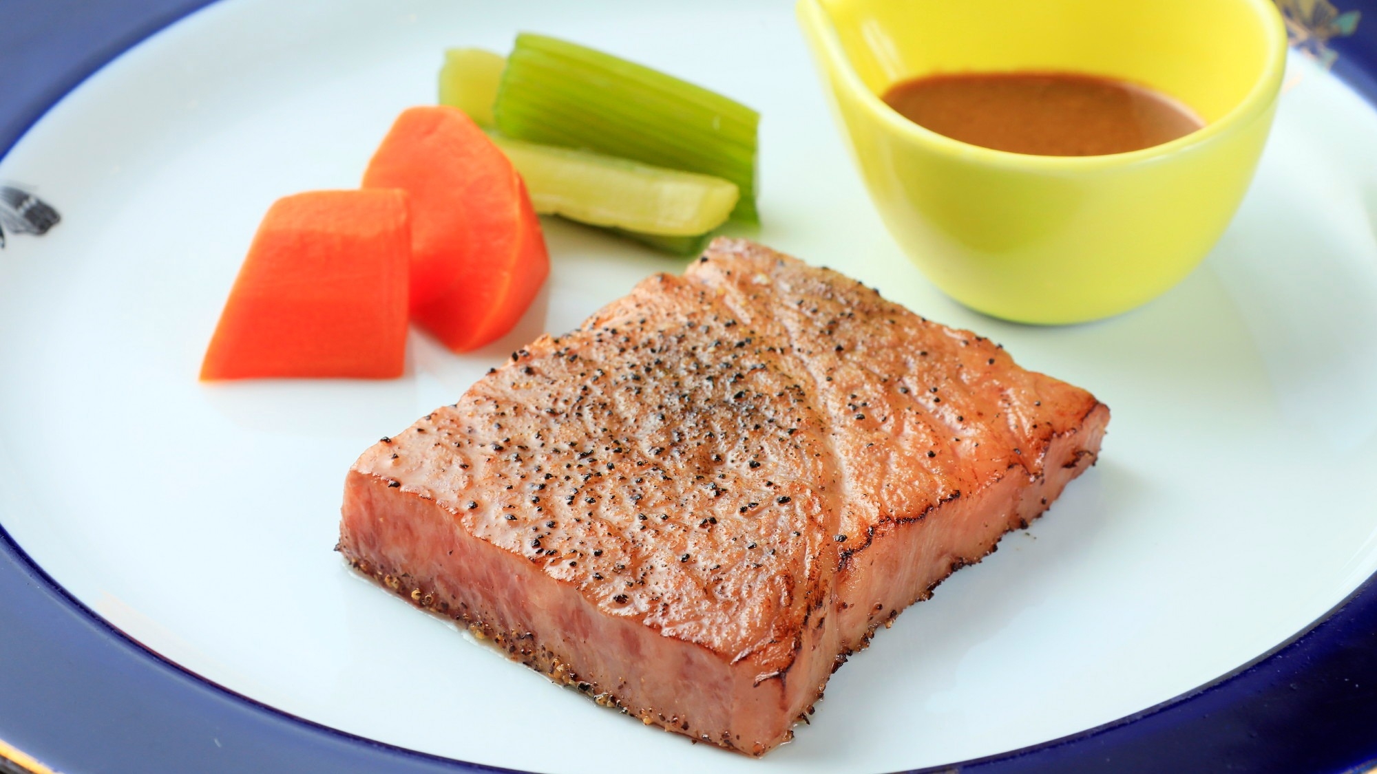 【さき楽30／特選創作料理】＜3300円OFF＞料理長こだわりのご夕食！早めの予約でお得に温泉旅