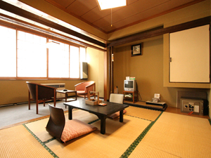 [Rooms where you can stay at a reasonable price] Japanese-style room in the annex 8 tatami mats (including 2 tatami mats on the porch)