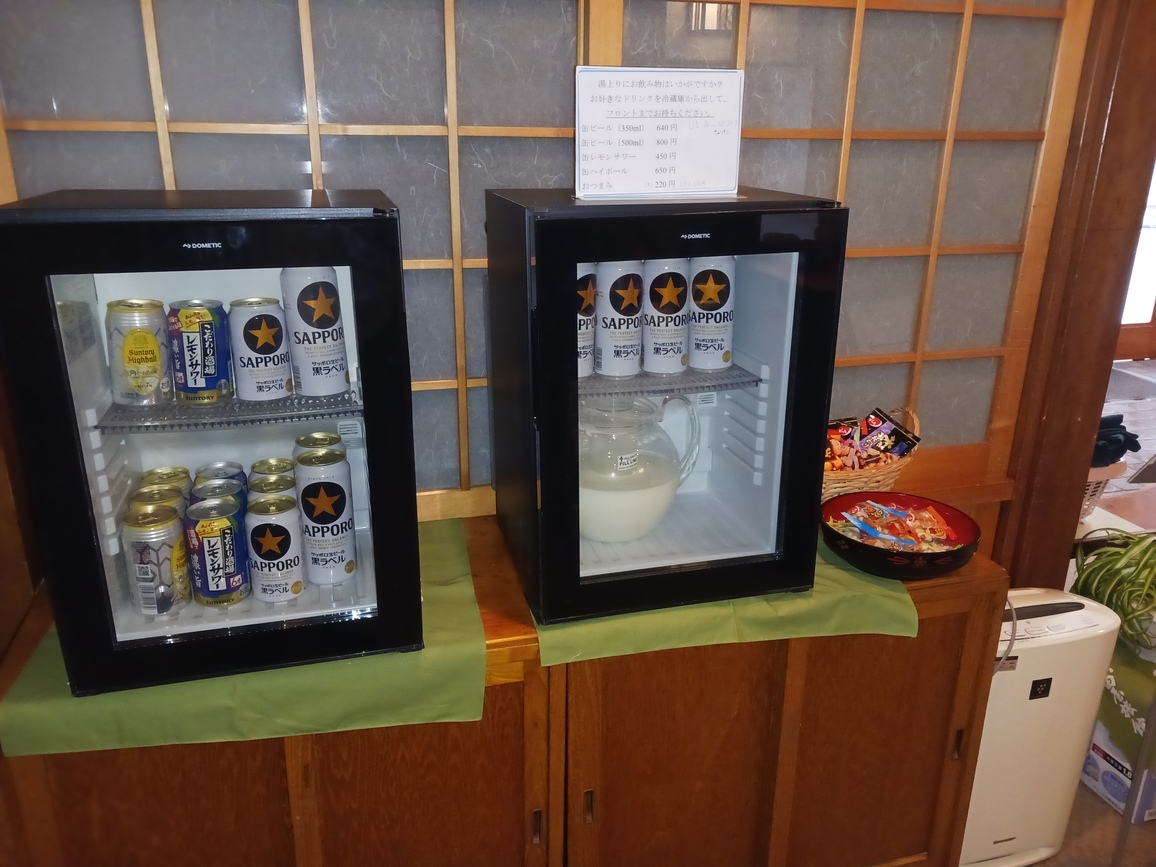 湯上り処ラウンジ飲み放題付「オールインクルーシブ」素泊まりプラン　基本サービス同じ