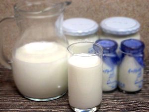 地元産の牛乳のドリンクコーナー