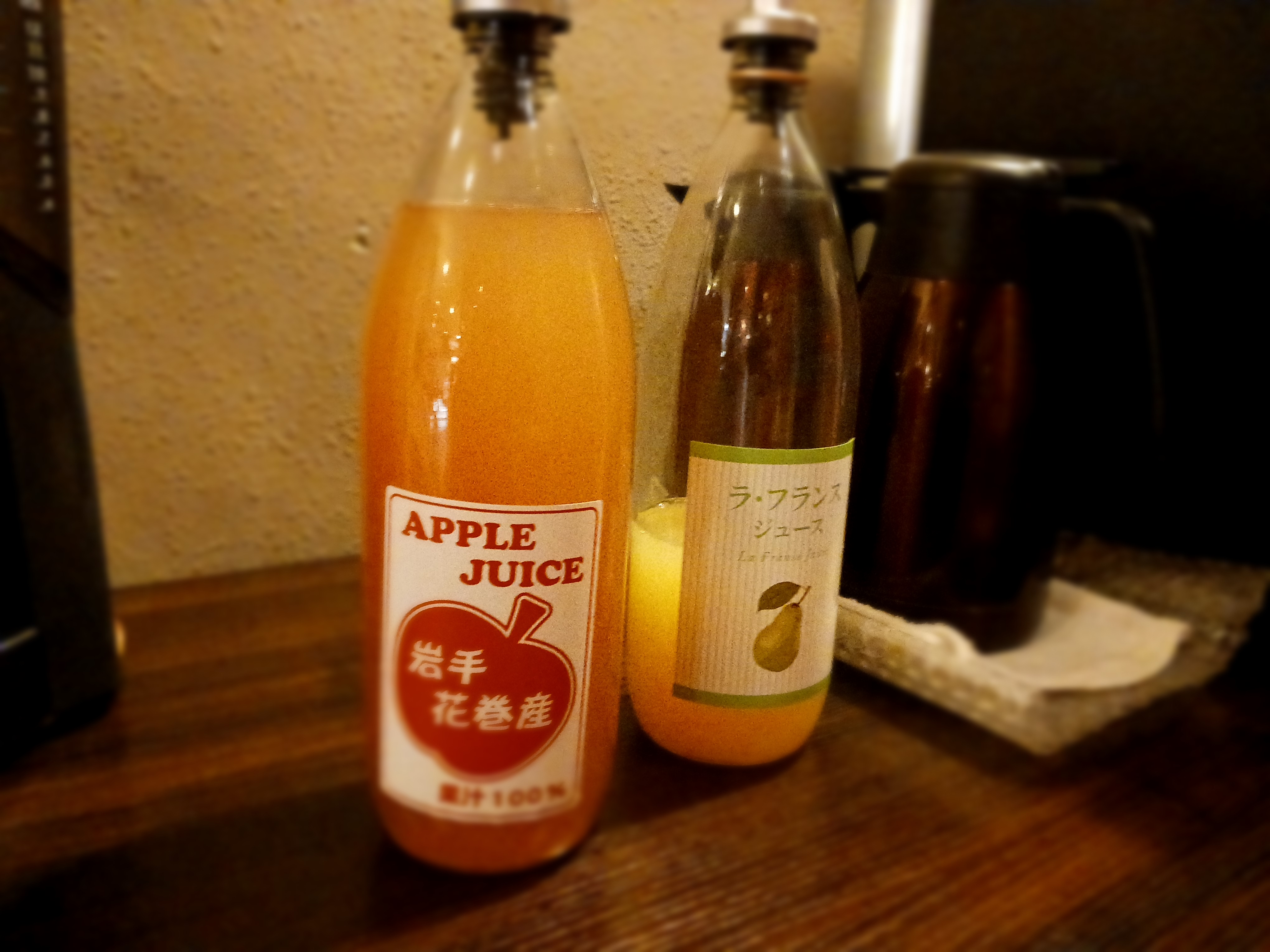 地元産ジュースのドリンクコーナー