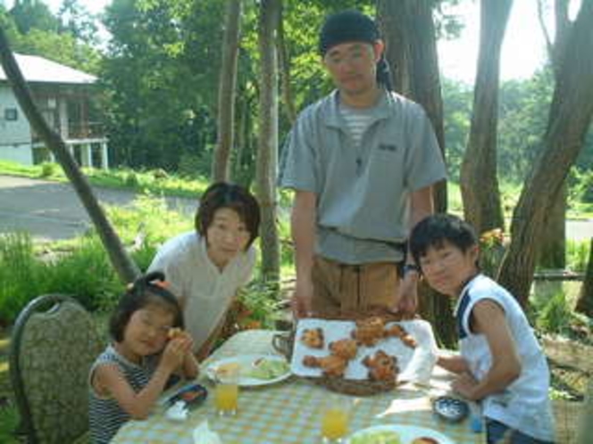 外でお食事