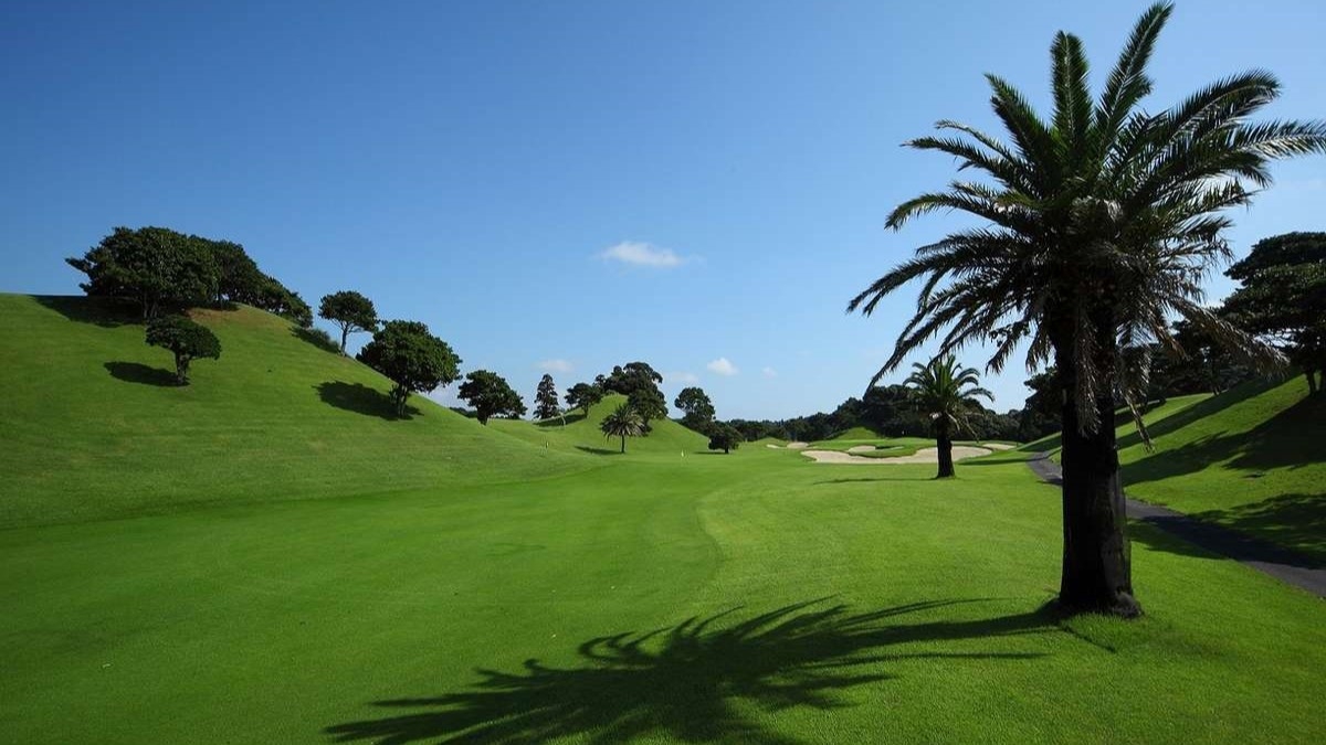 【平日限定ゴルフ付きプラン】◆1泊2食◆一の宮カントリー倶楽部×シーサイドオーツカ【選べる夕食】