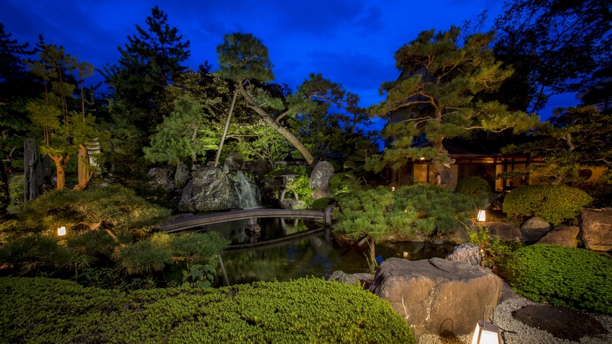 ◆【景観】日本庭園／四季で変化する自慢の日本庭園
