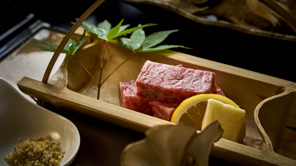 【極みのひとさら‐白山会席】その日だけの“特別”をお届けする、料理長おまかせのお品書き。