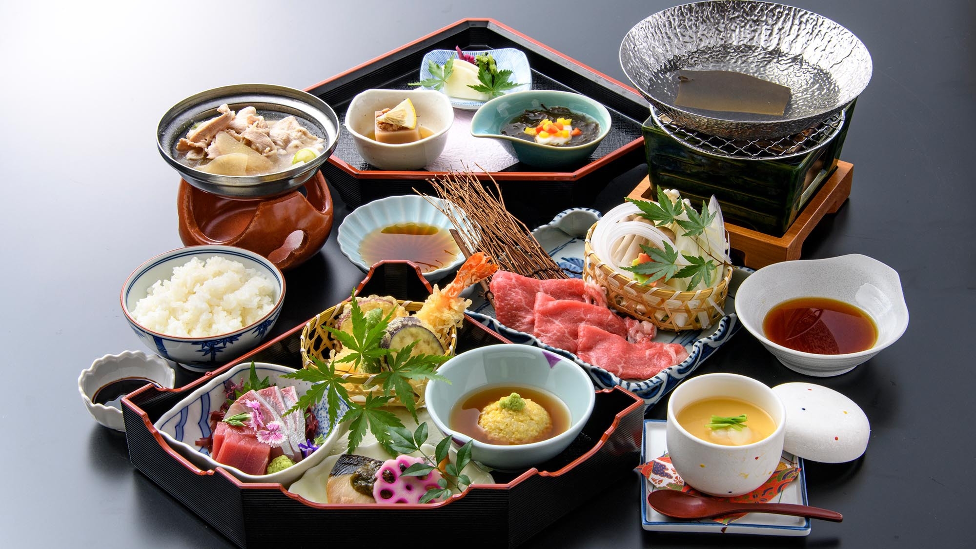 【日帰り／牛しゃぶしゃぶ鍋付昼食弁当】客室でゆったり＆温泉リフレッシュ／12時〜16時最大4時間滞在