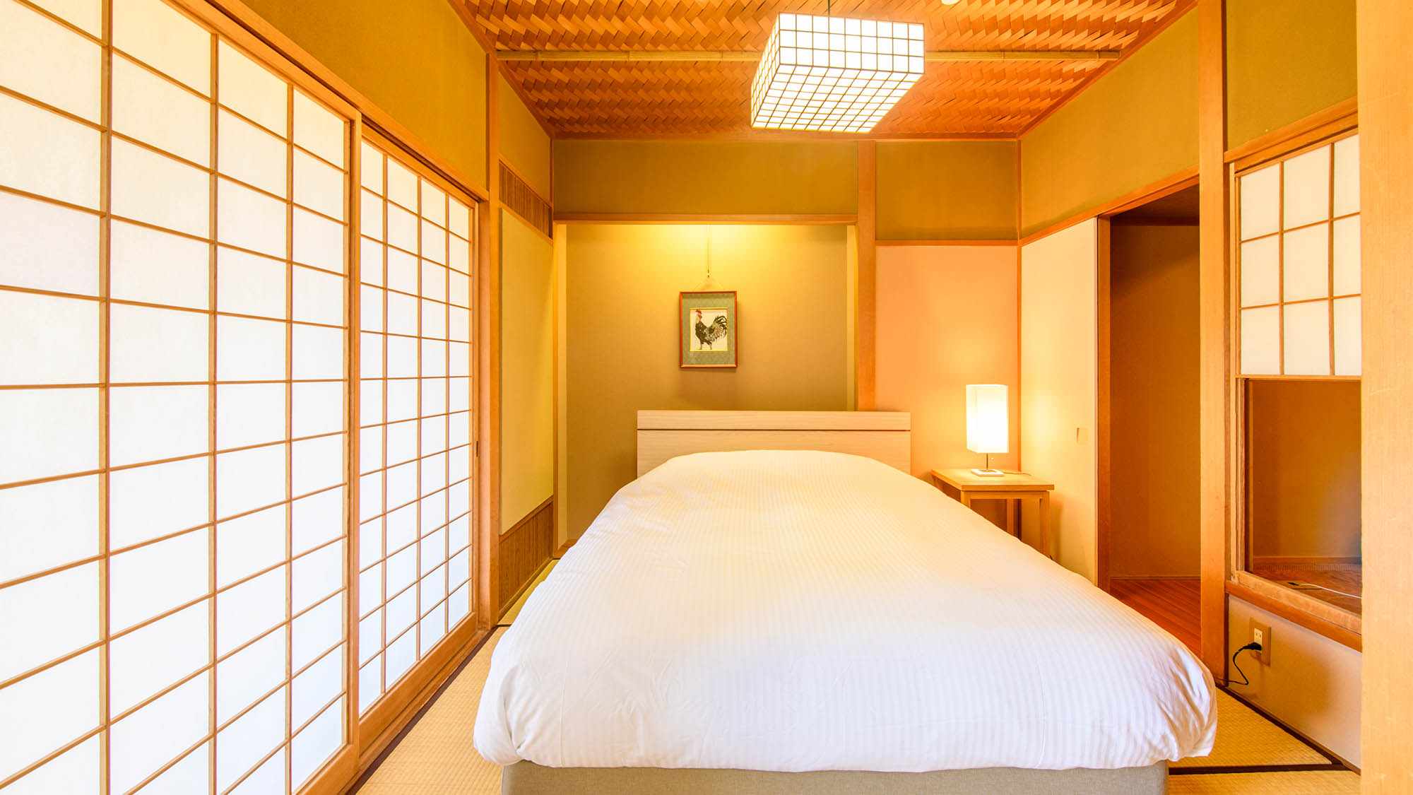 特別棟【秋の館・和洋室】10帖の和室+クイーンサイズベッド