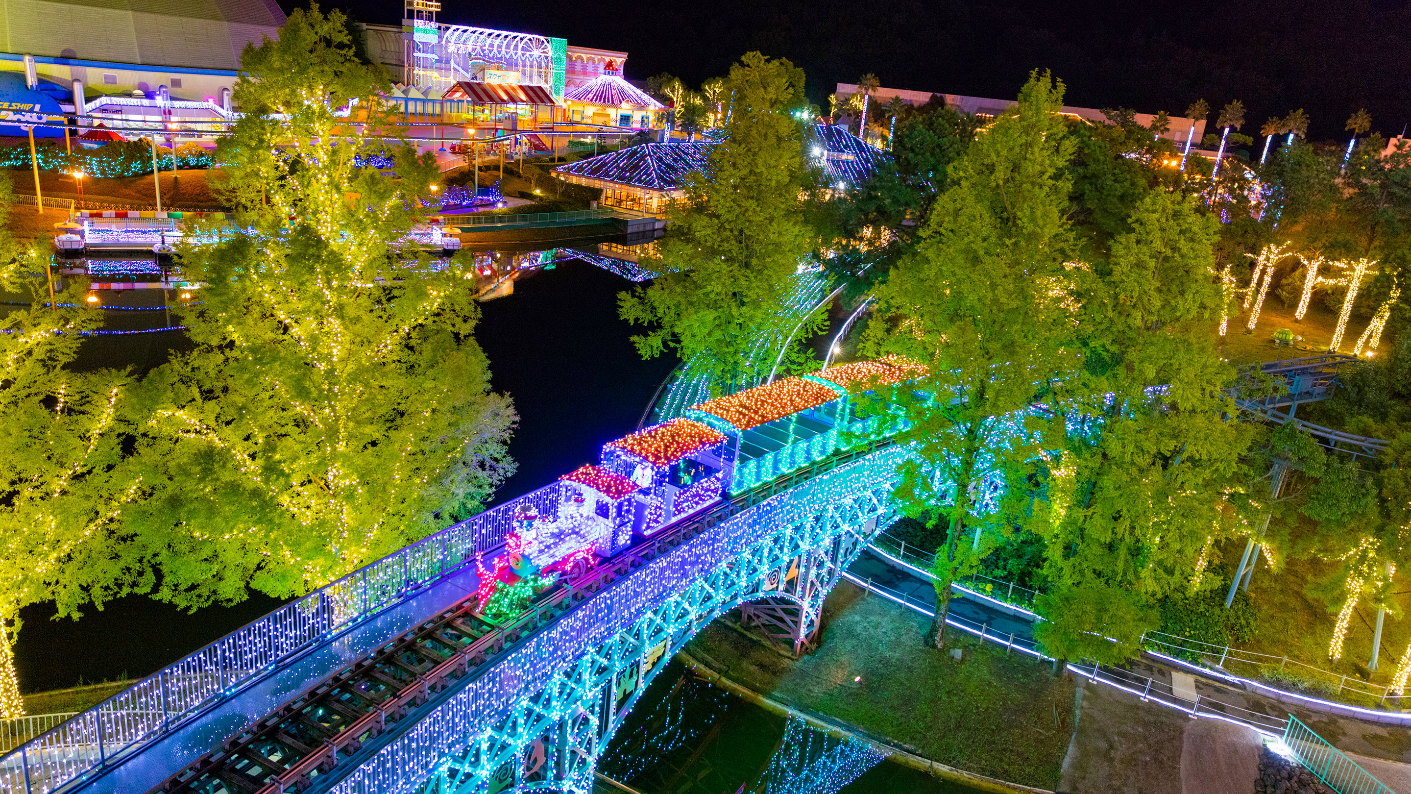 レオマ光ワールド