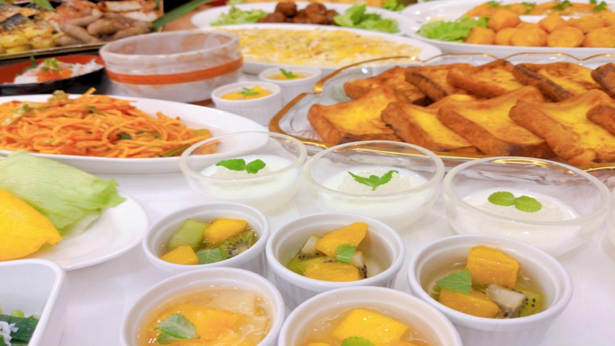 【春SALE】★1泊2食付★〜16時チェックイン11時チェックアウトでお得に宿泊〜