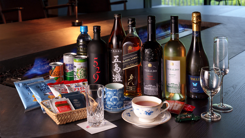 【STRINGS】プレミアムフロア専用サロンのフリードリンク