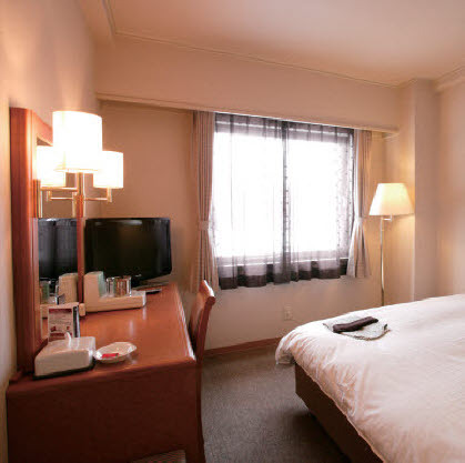 ■ Room: Single ■