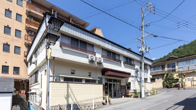 【素泊まり】ペットと一緒に自由気ままな温泉旅！源泉かけ流しの天然温泉