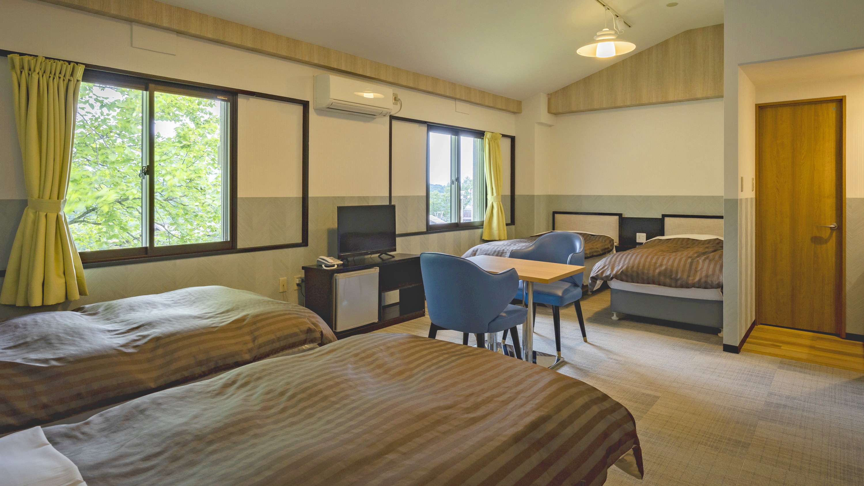 【本館】４ベッドルーム(バスなし)