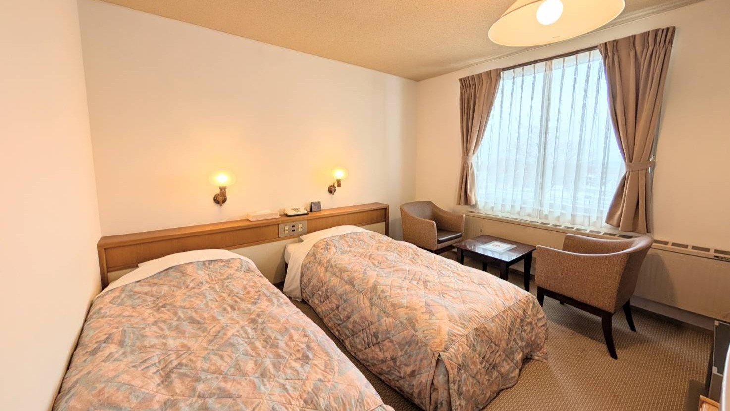 【南棟】洋室ツインルーム