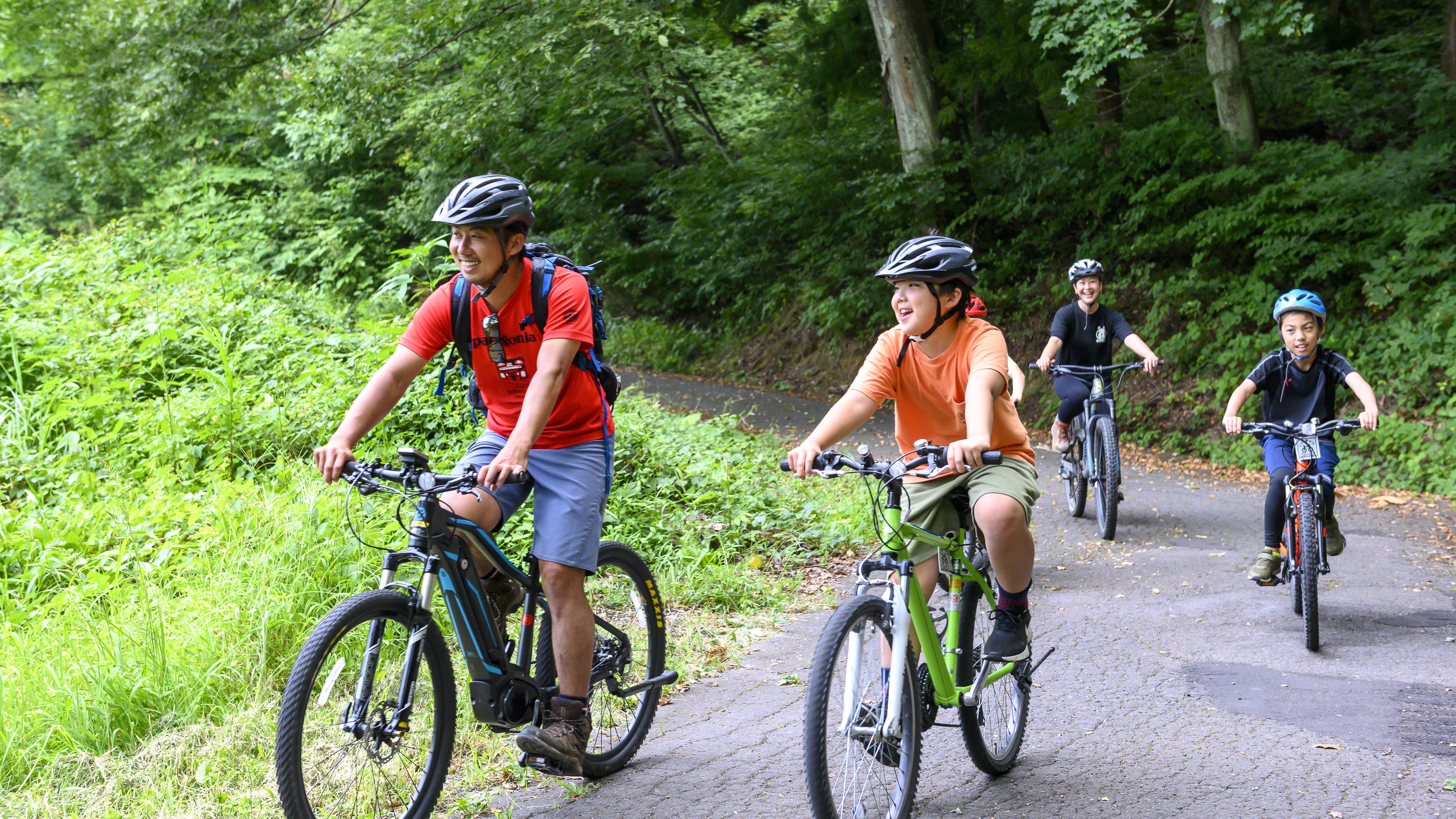 らくらくe-BIKEツアー(斑尾高原観光協会)