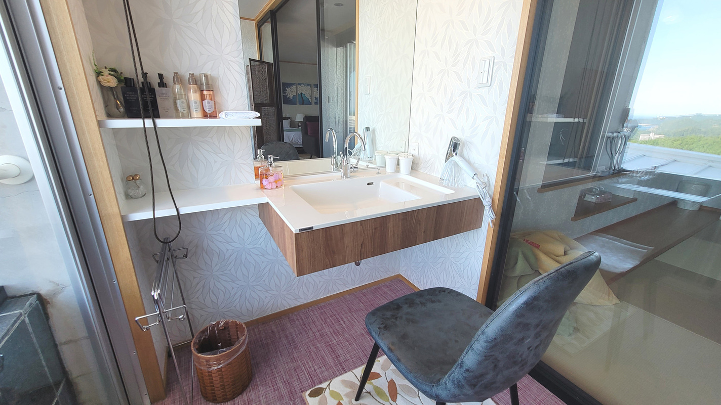 【ペット不可/漁火】温泉露天風呂付き和洋室(バリアフリー)