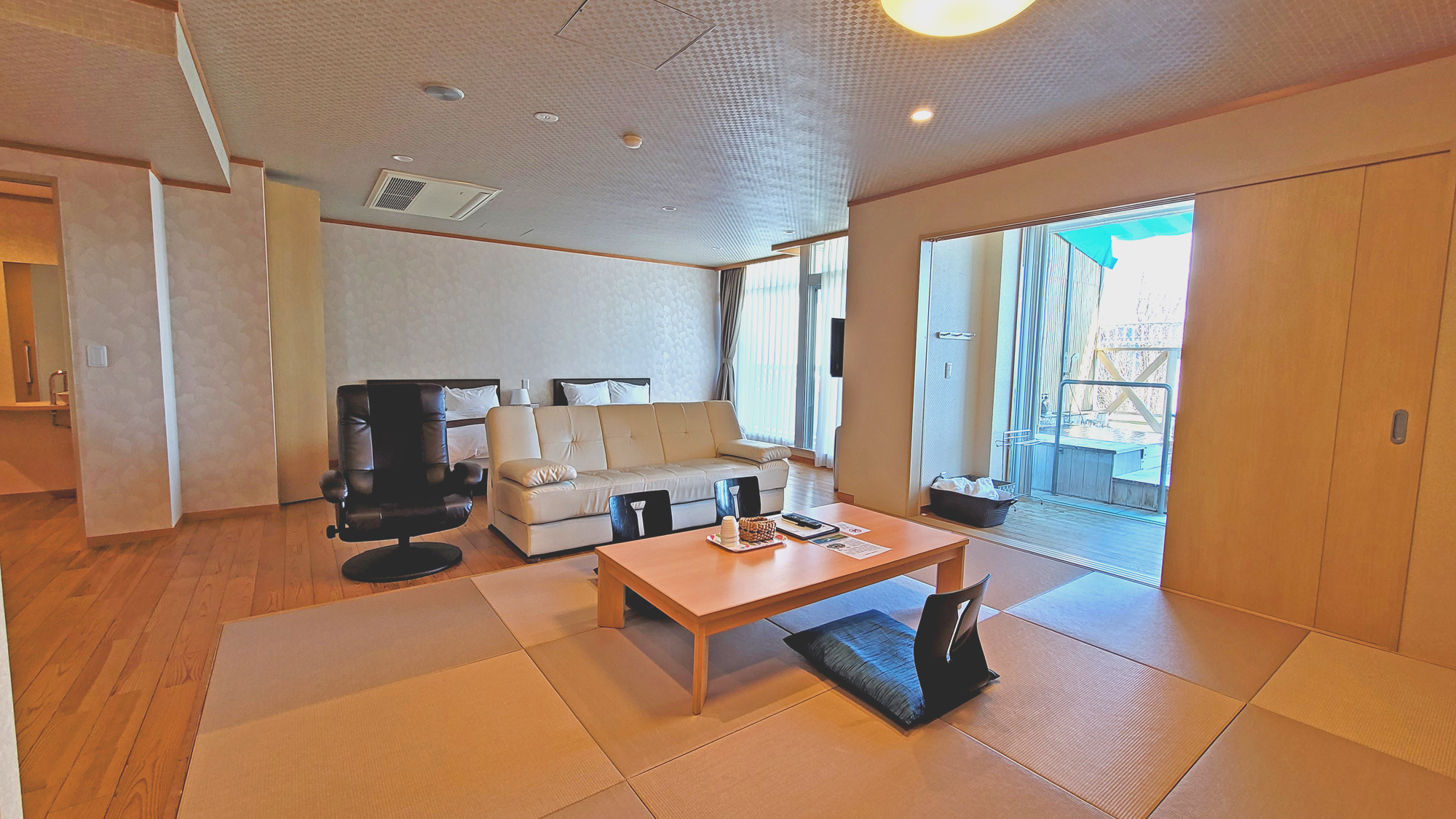 【ペット不可／星灯り】温泉露天風呂付き和洋室（バリアフリー）