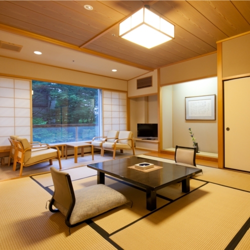<Room> River side Japanese-style room