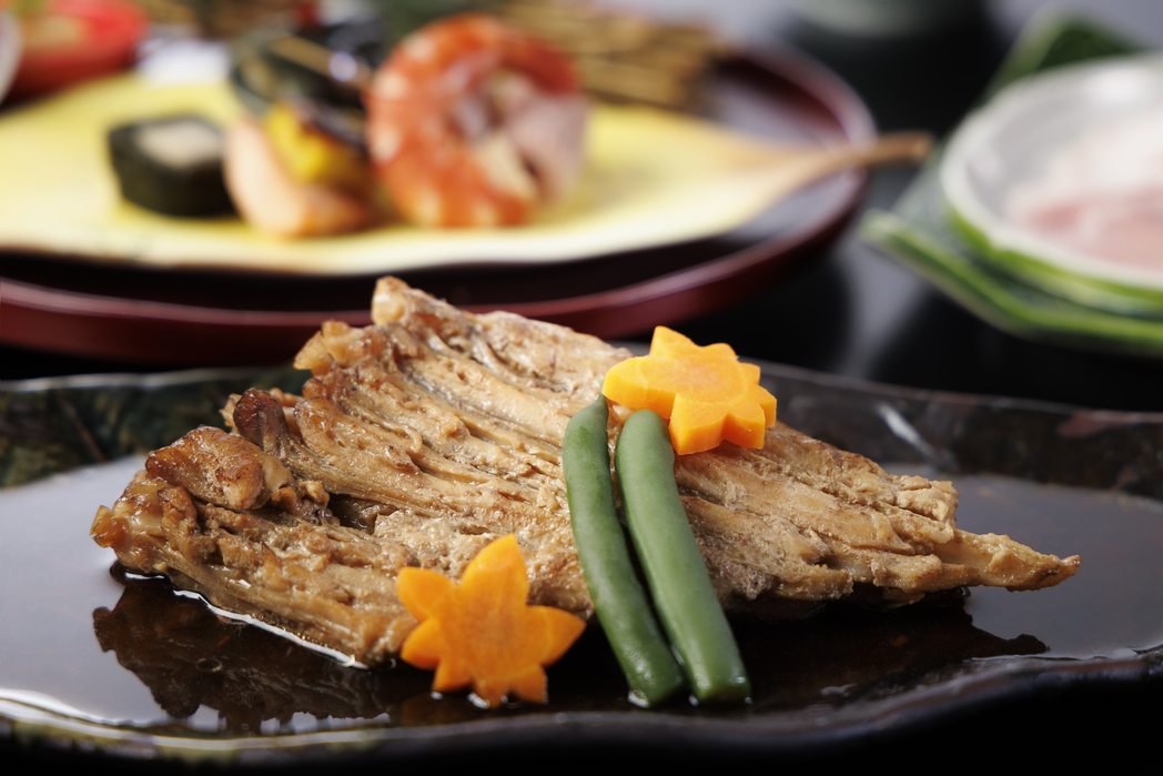 【春夏秋冬】茨城の季節の食材を心ゆくまで味わう逸品「二ツ島会席」◆波音と海景、贅沢な安らぎの時間を