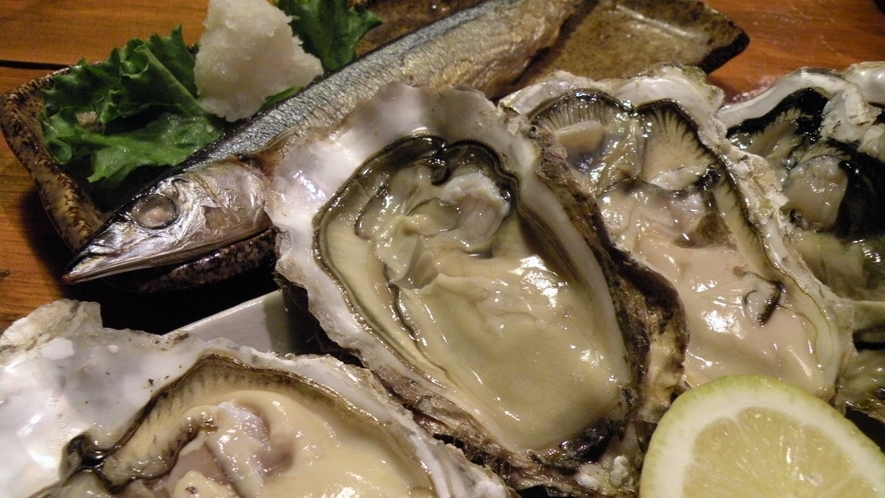 花咲蟹と海鮮メニュープランの夕食（連泊の一例）