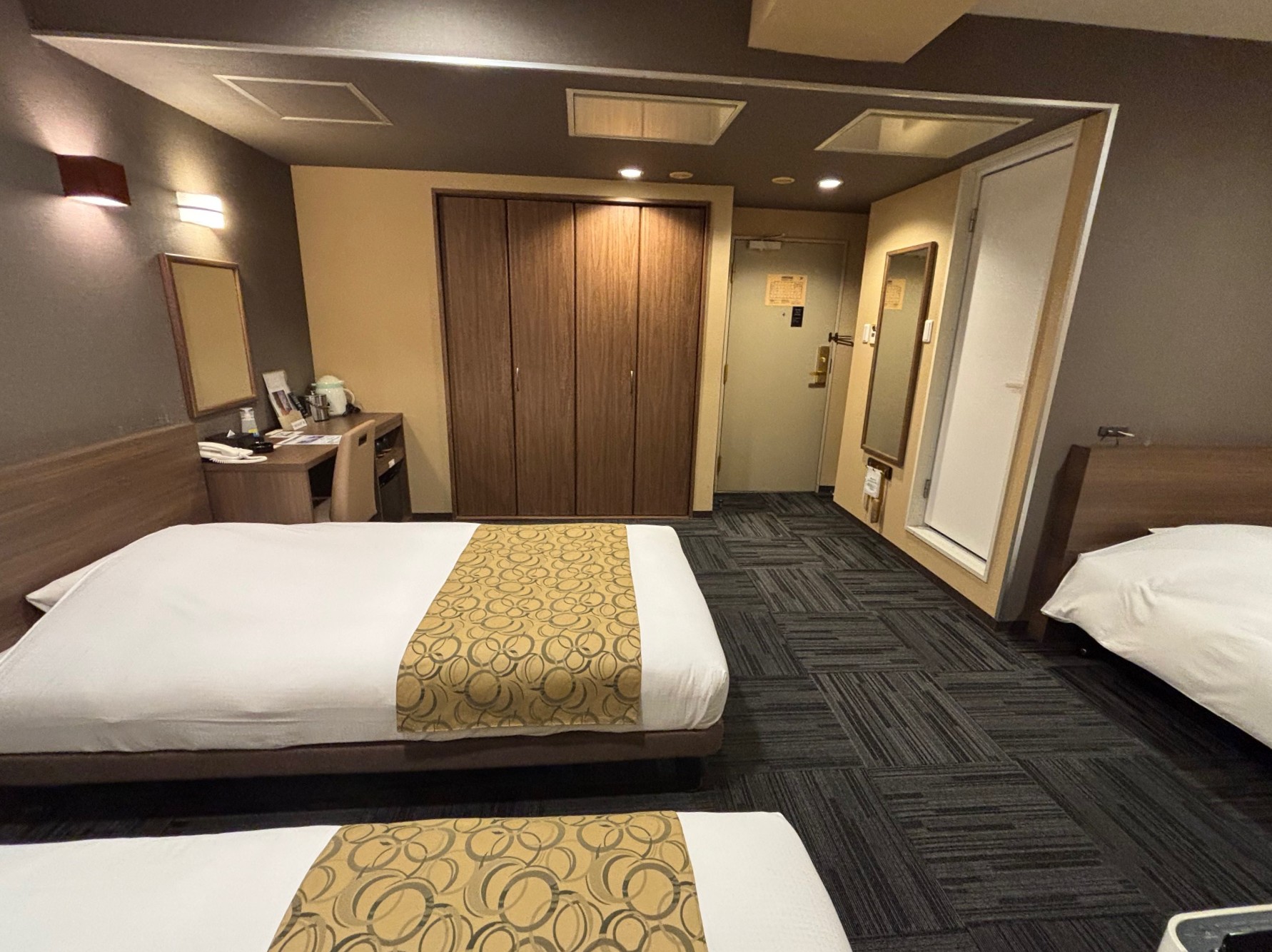 別館トリプルルーム