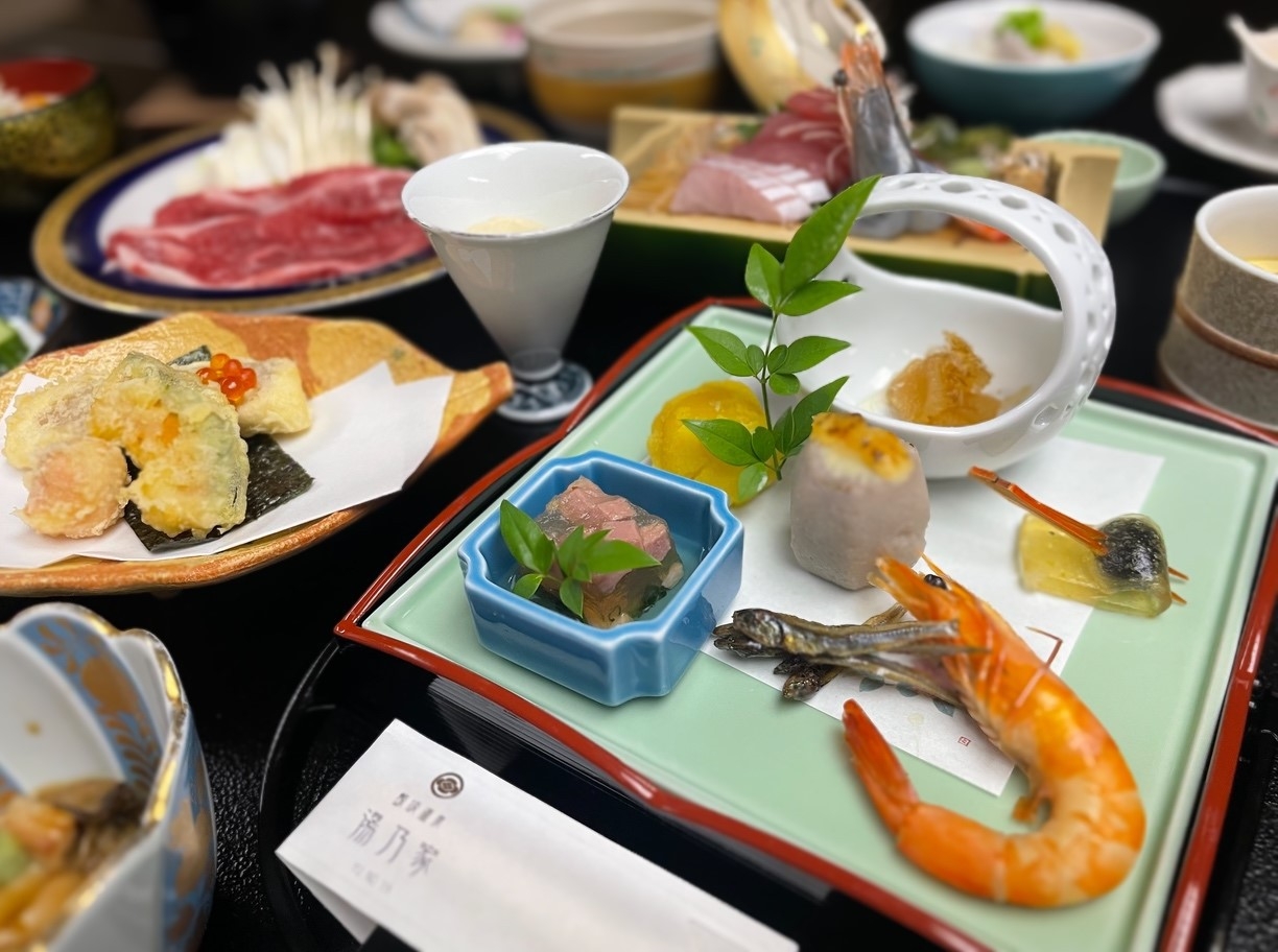 【お日にち限定】直前予約の超特価プラン♪お部屋・お料理はおまかせ1泊2食