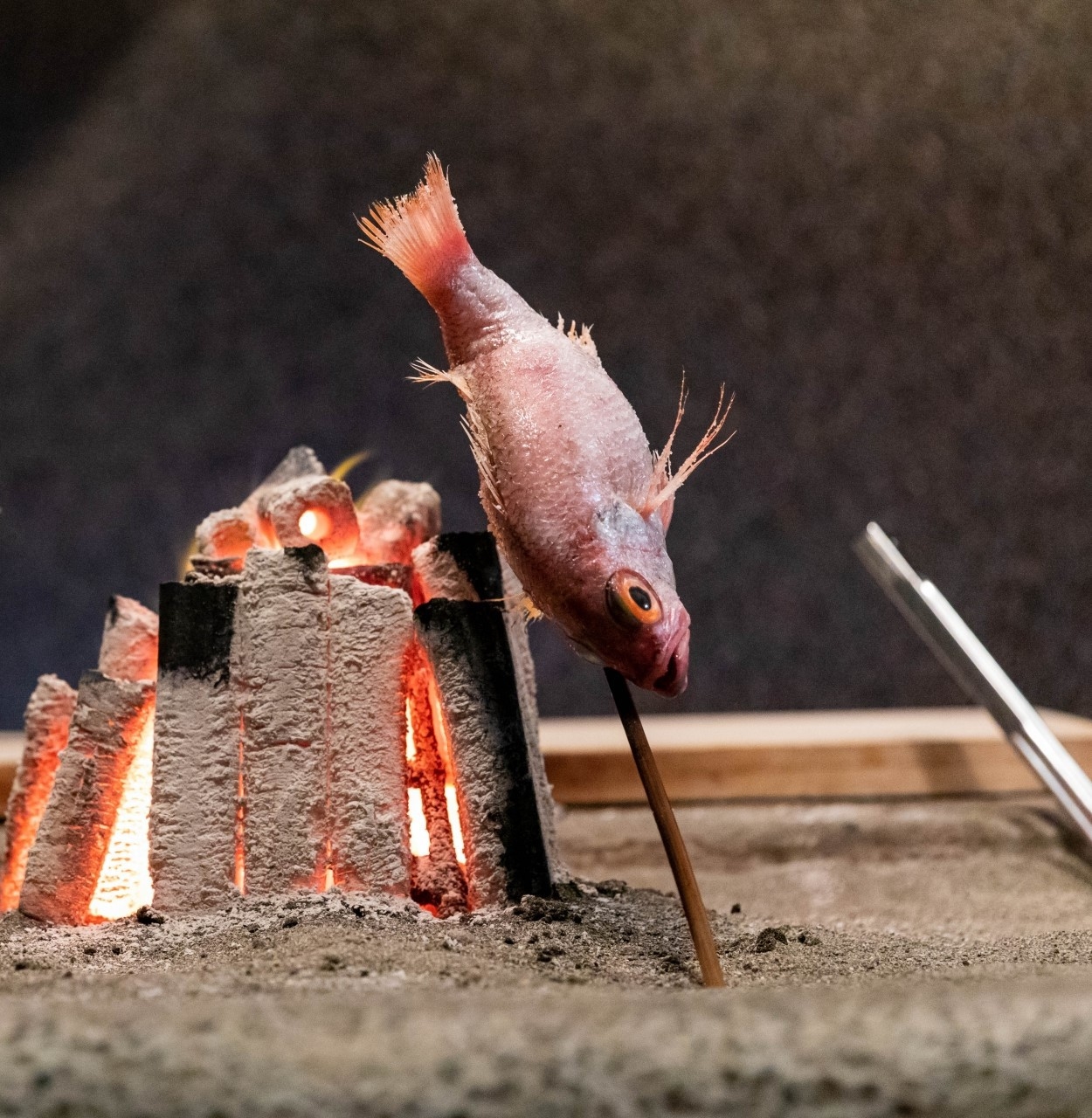 絶品！幻の「のど黒」と、岩塩プレートで焼く霜降り牛ステーキ！贅沢食材を堪能♪◆1泊2食付