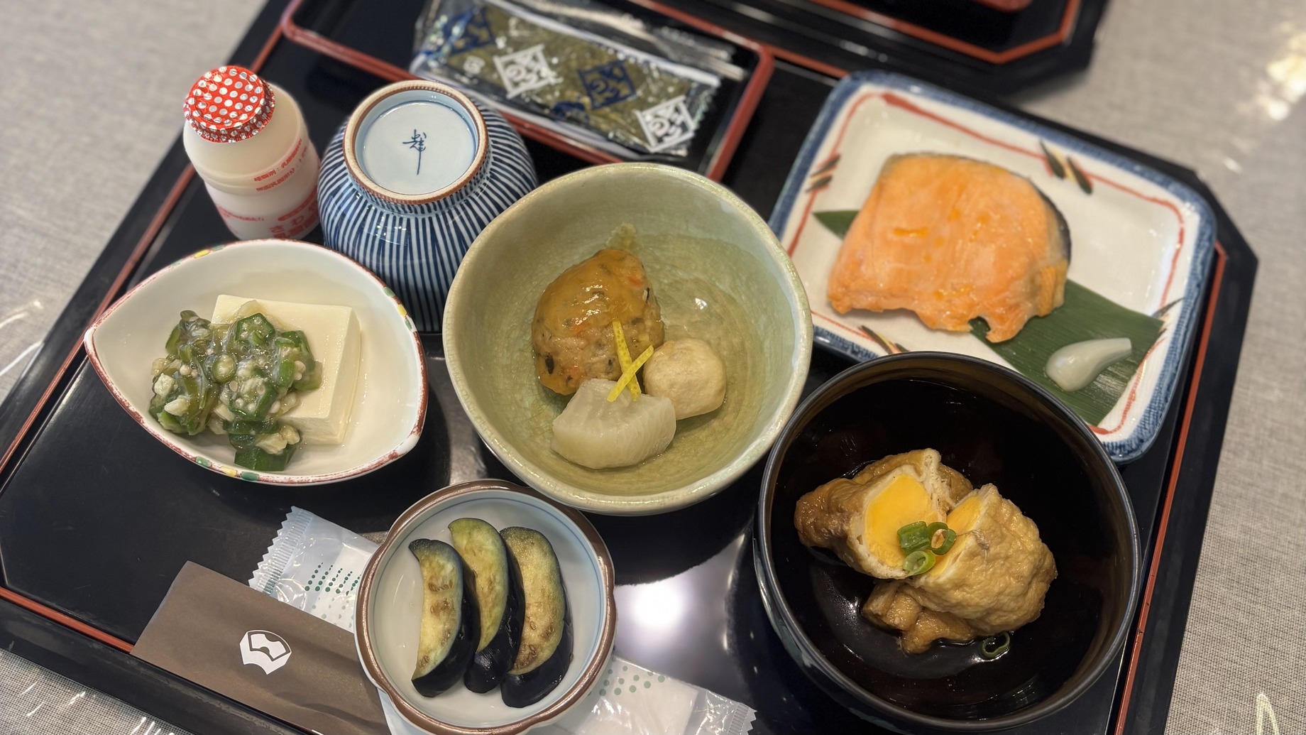 【禁煙】エコノミーツイン☆日替わり朝食付きプラン☆