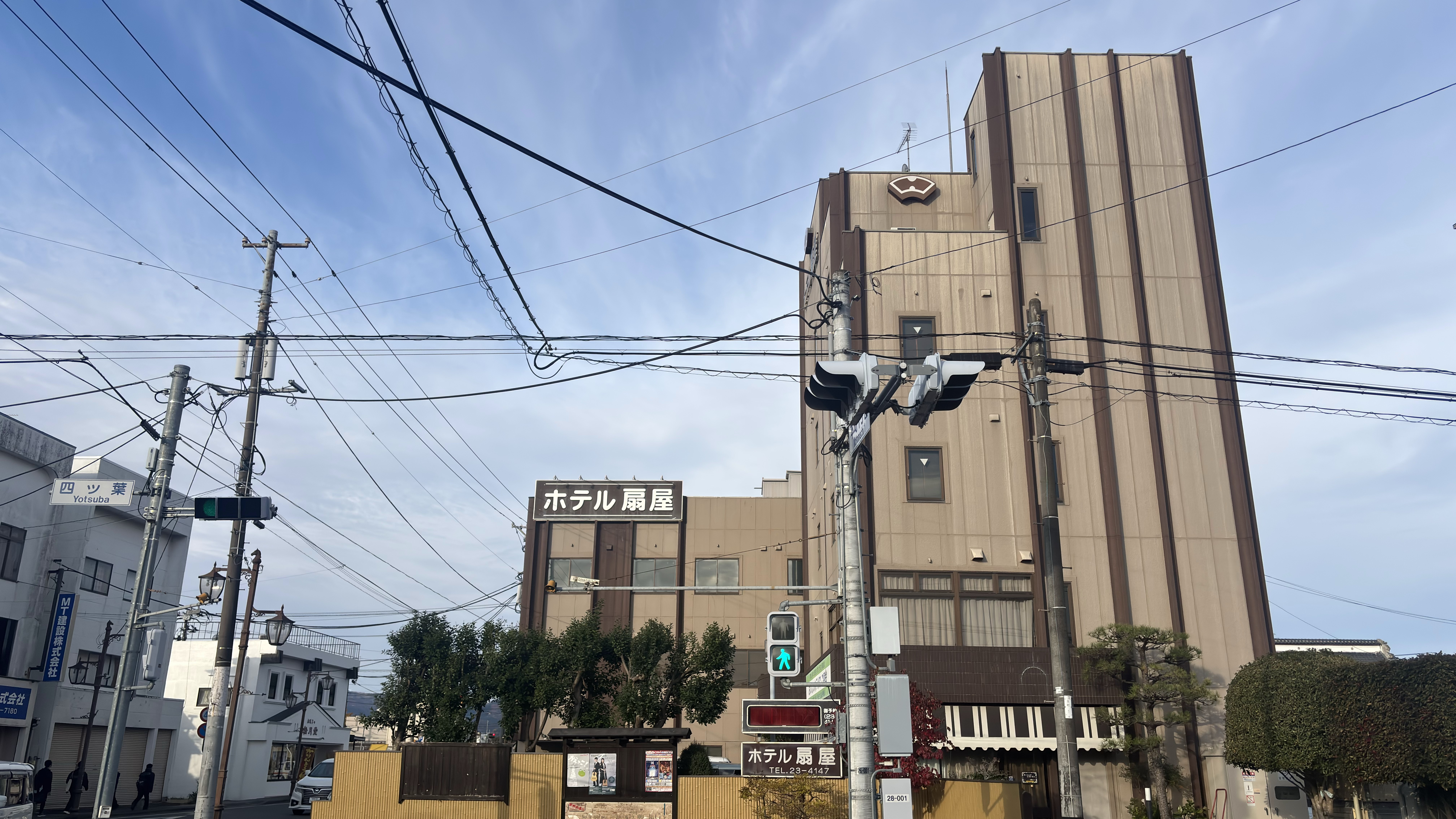 外観(駅前通り東側)