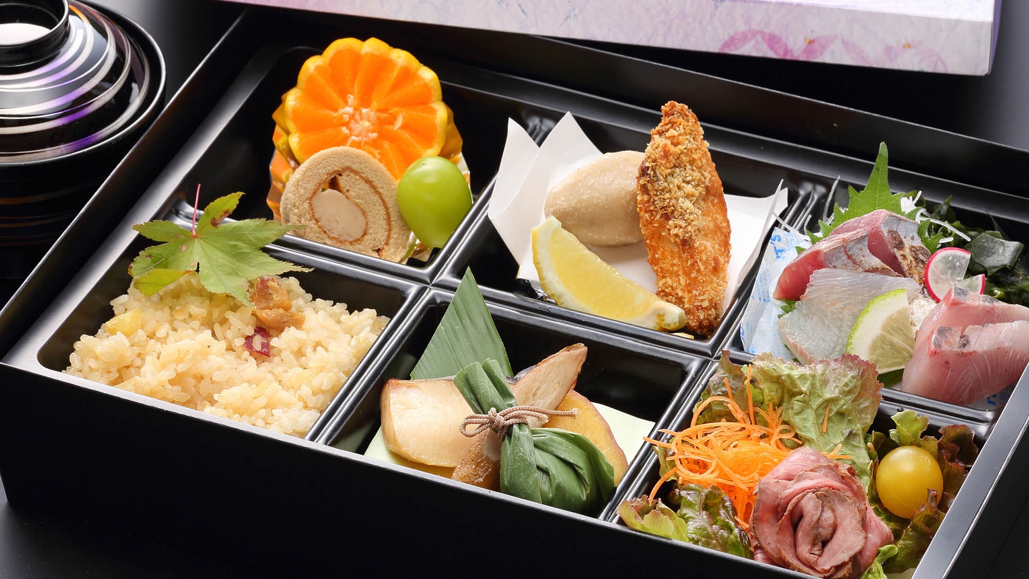 【お手軽2食付】夕食はお部屋で『ふるさと弁当』＋朝食は海の見えるレストランで！