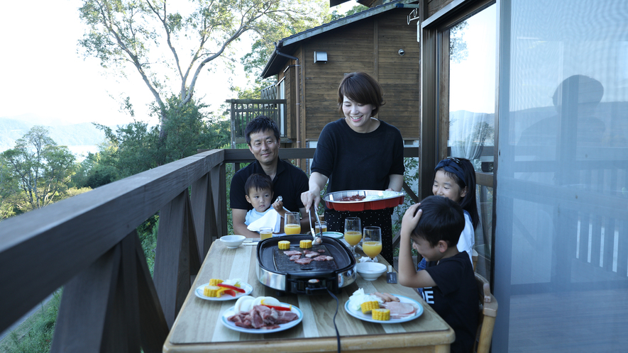 【ロッジ】貸切まるごと１棟！テラスでワイワイBBQ★オリーブ牛と海鮮を楽しむ『匠』コース