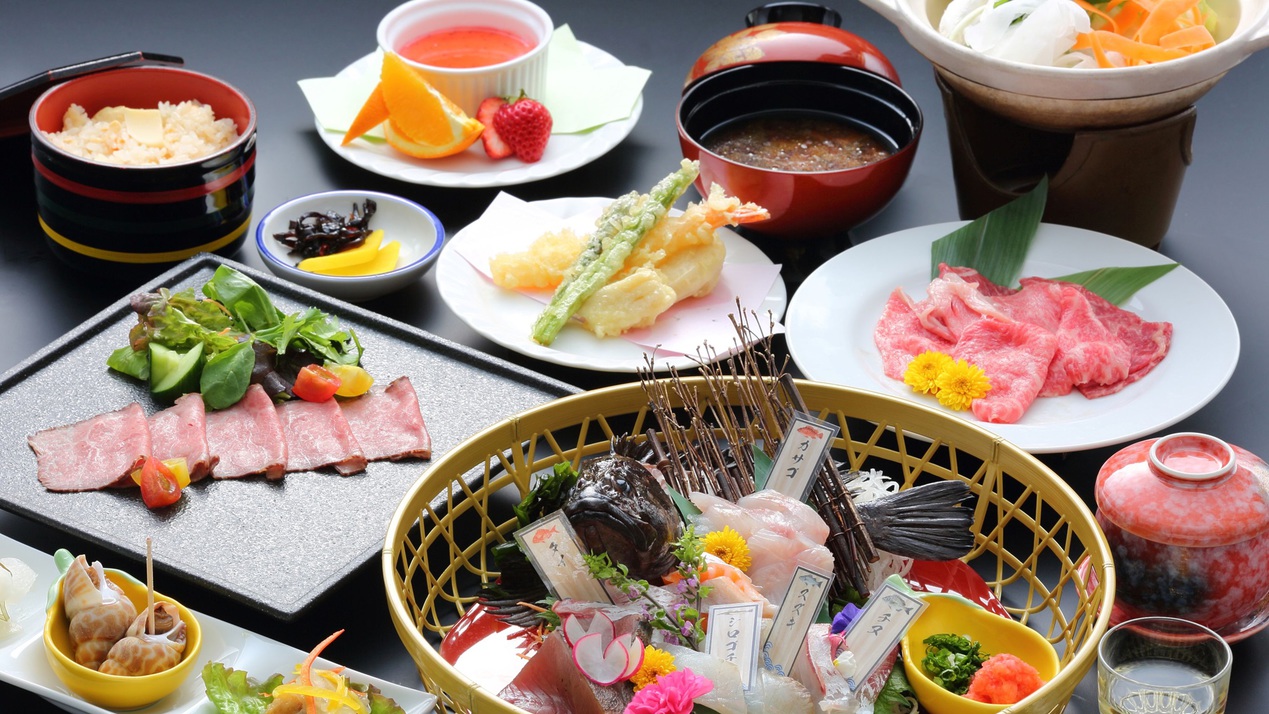 【デラックス】地魚7種盛り合わせと特選オリーブ牛&香川県産豚のしゃぶしゃぶ(一例)