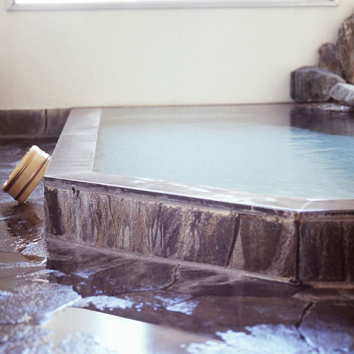 かけ流しの温泉です。