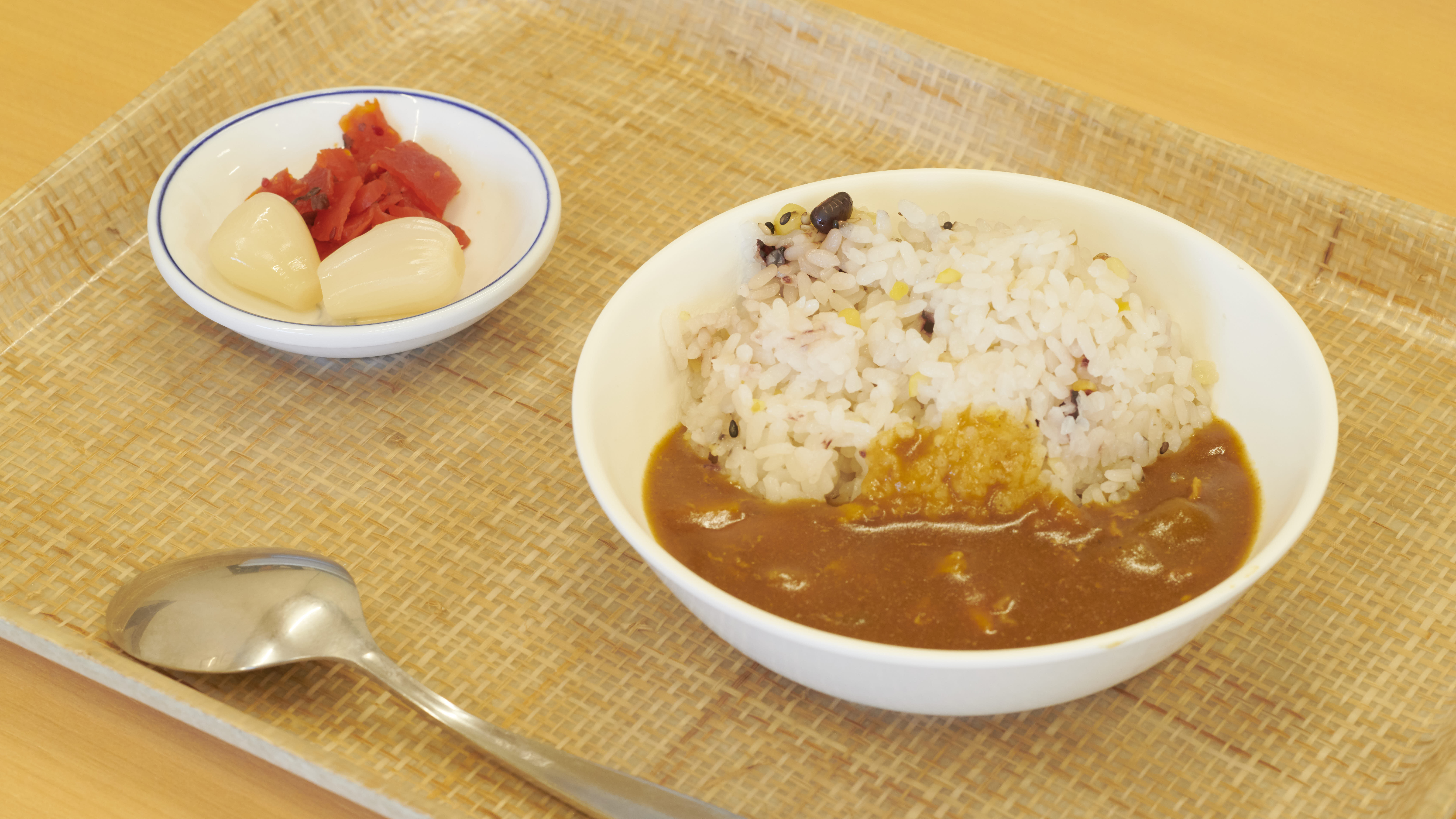 朝食　朝カレー（五穀米）