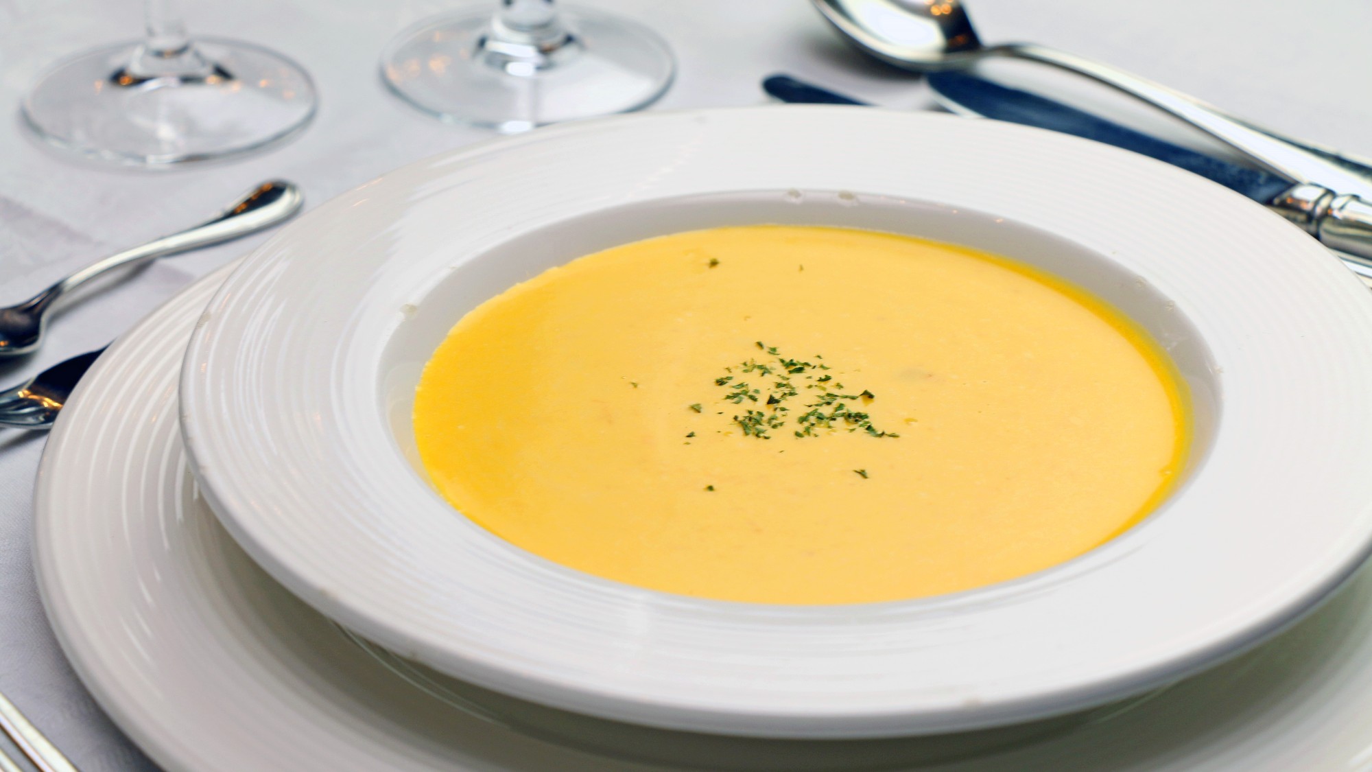 ◆夕食、お料理一例　自家畑のパンプキンスープ