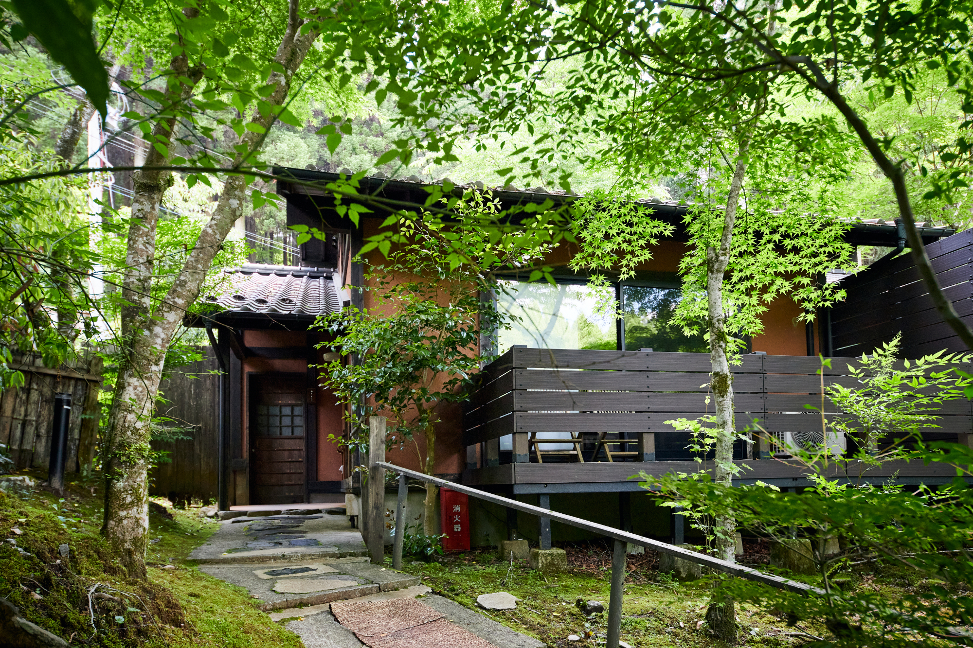 【離れ_B】和室2間・露天岩風呂・テラス