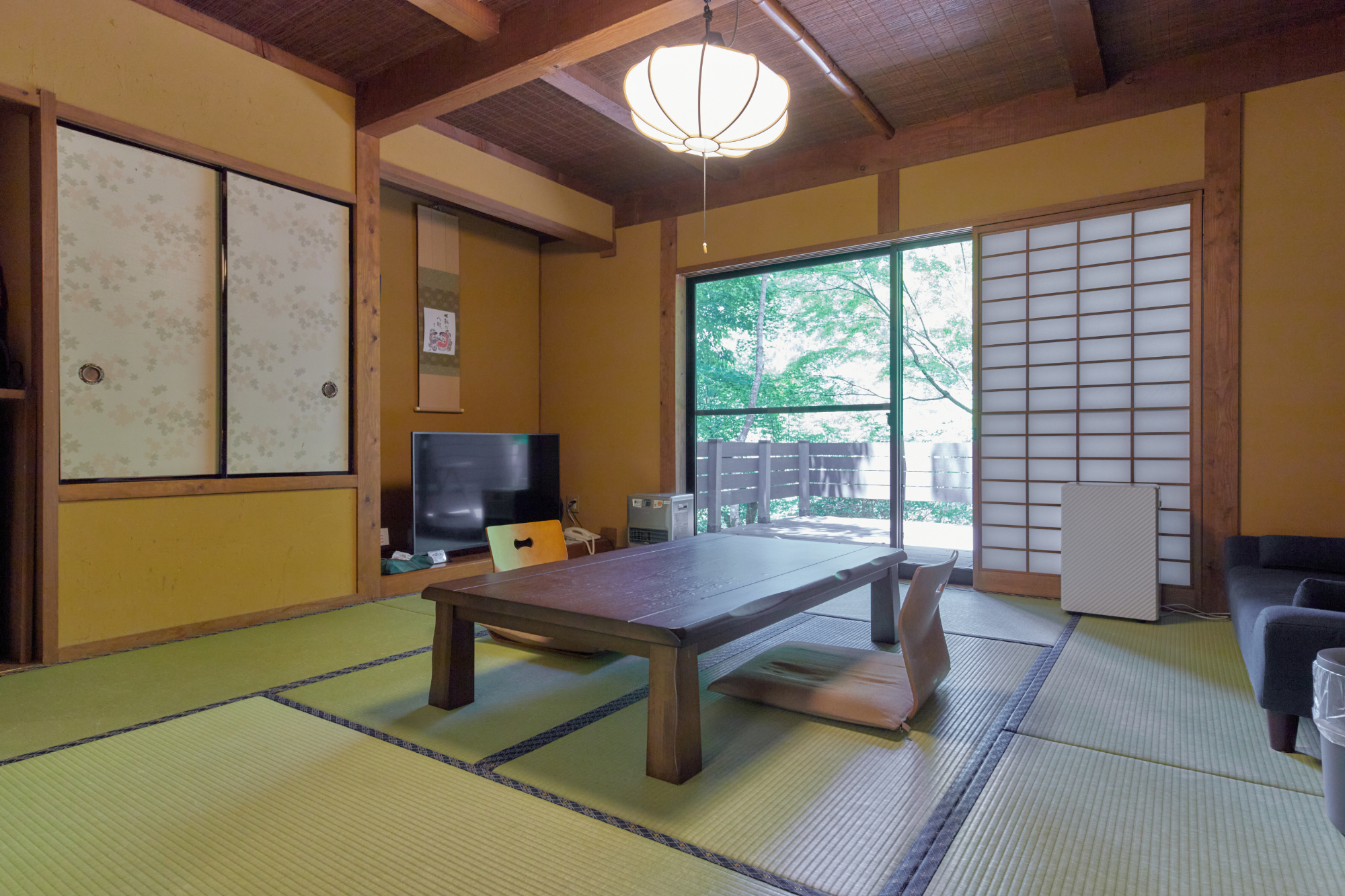 【離れ_B】和室2間・露天岩風呂・テラス