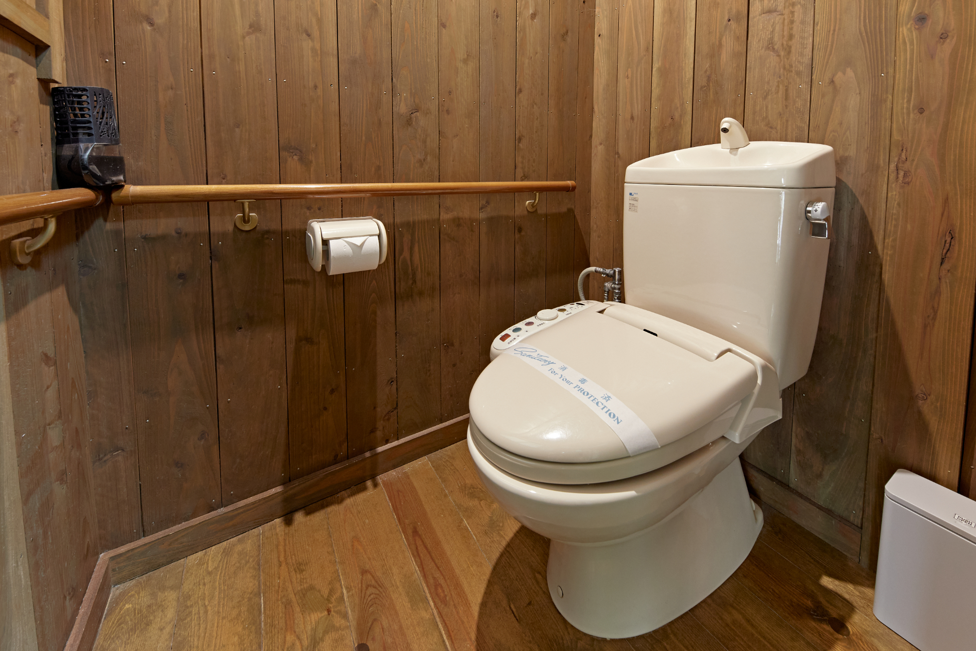 【離れ_新客室】和室・半露天風呂