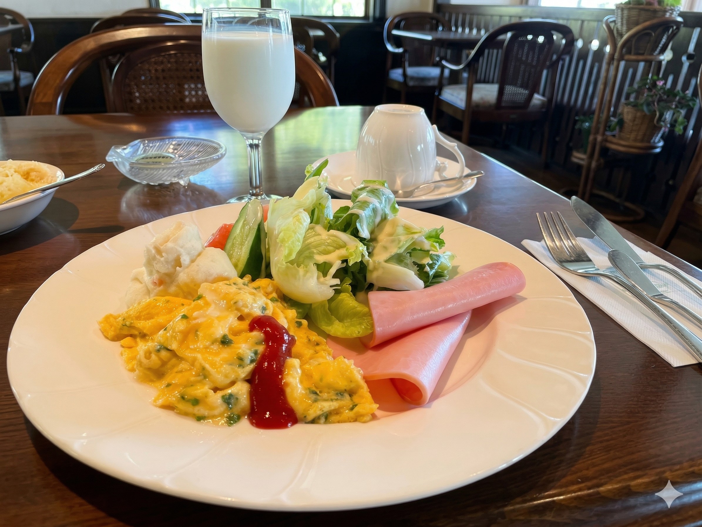 朝食プレート料理
