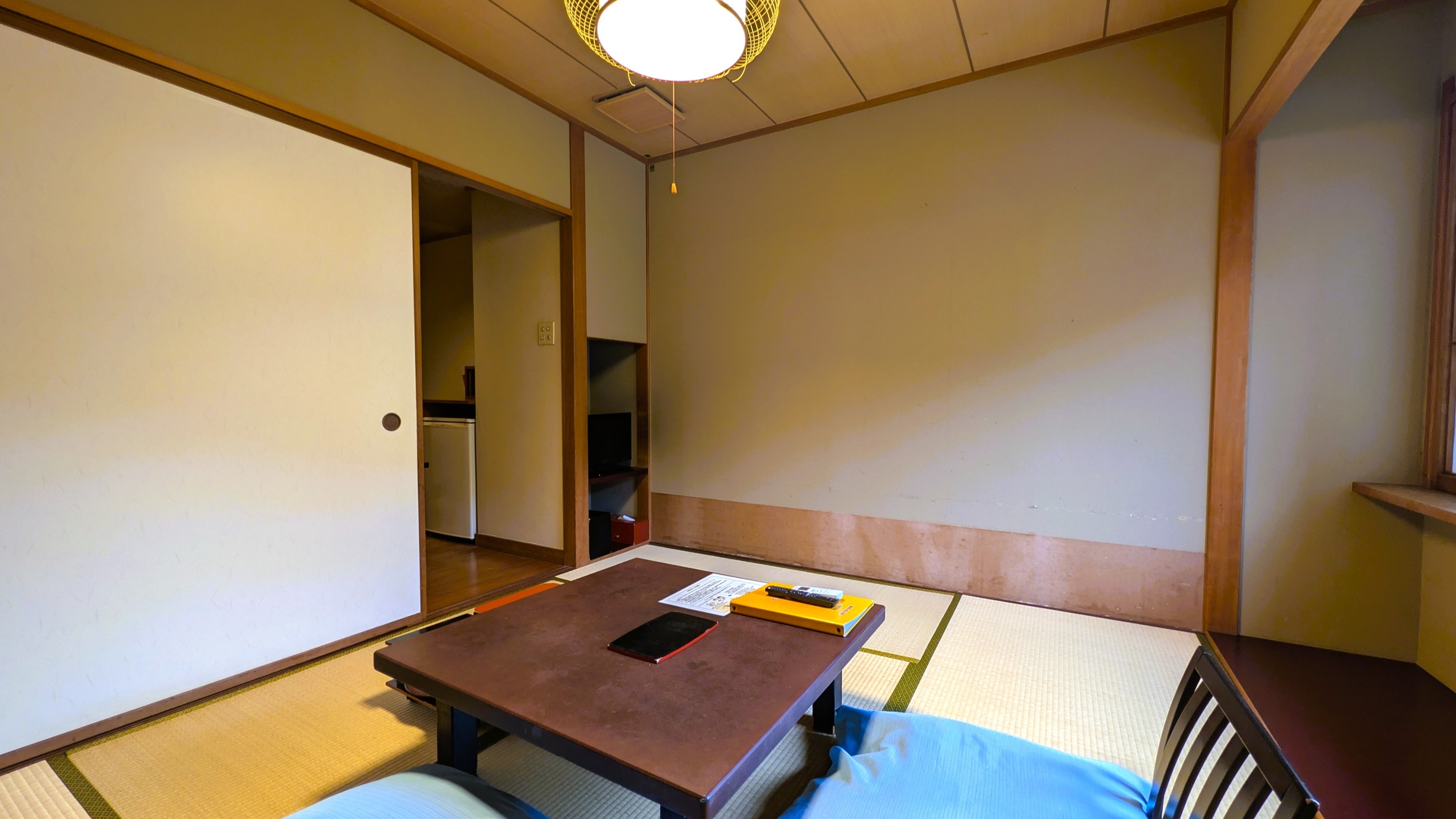 【6畳和室】お部屋一例。シンプルながら昔懐かしい和室のお部屋です。