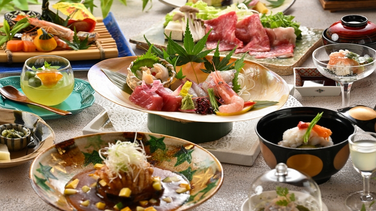 【定番ベストセラー】旬を味わう「月替り懐石」〜魯山人ゆかりの宿で歴史と美食にふれる旅