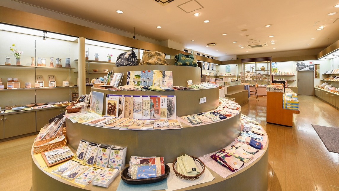 【萩の七彩】長萩名物「瓦そば」、山口名物「ふく刺し」、味わい深い「黒毛和牛しゃぶしゃぶ」人気の七品♪