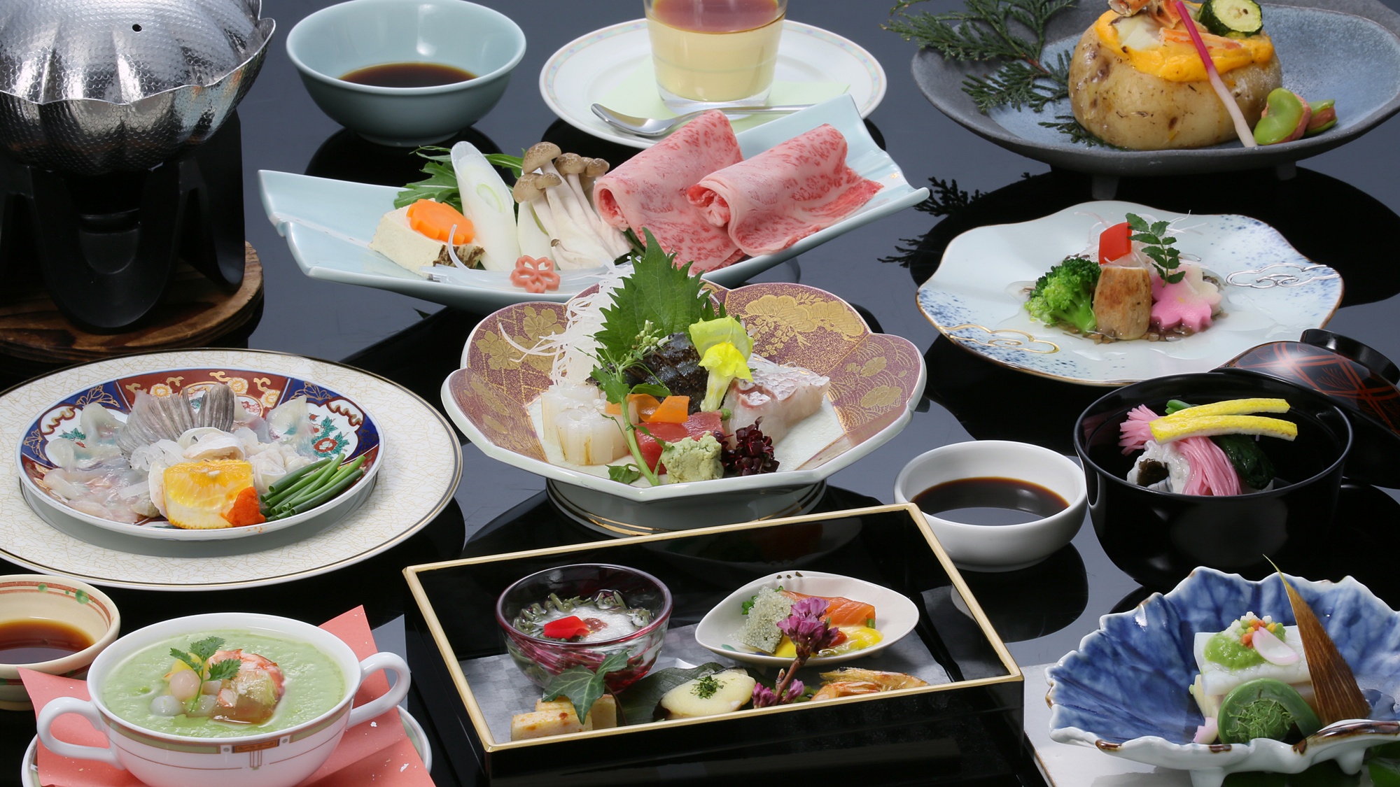 【萩旬香会席】一番人気。季節の前菜、黒毛和牛しゃぶや旬の地魚など計八品のお品書き（イメージ）。
