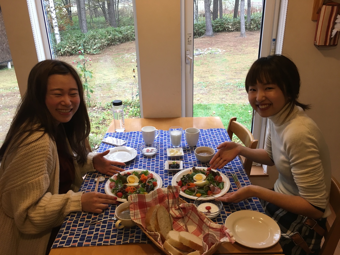 十勝の食材いっぱいと人気の自家製パンの朝食付プラン