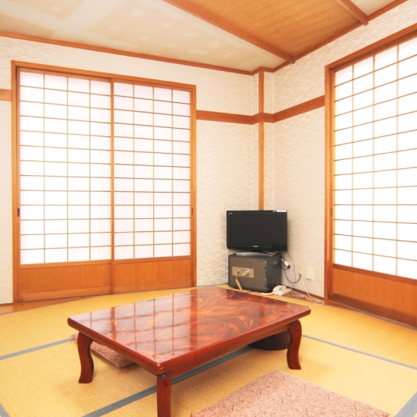 和室のお部屋になります