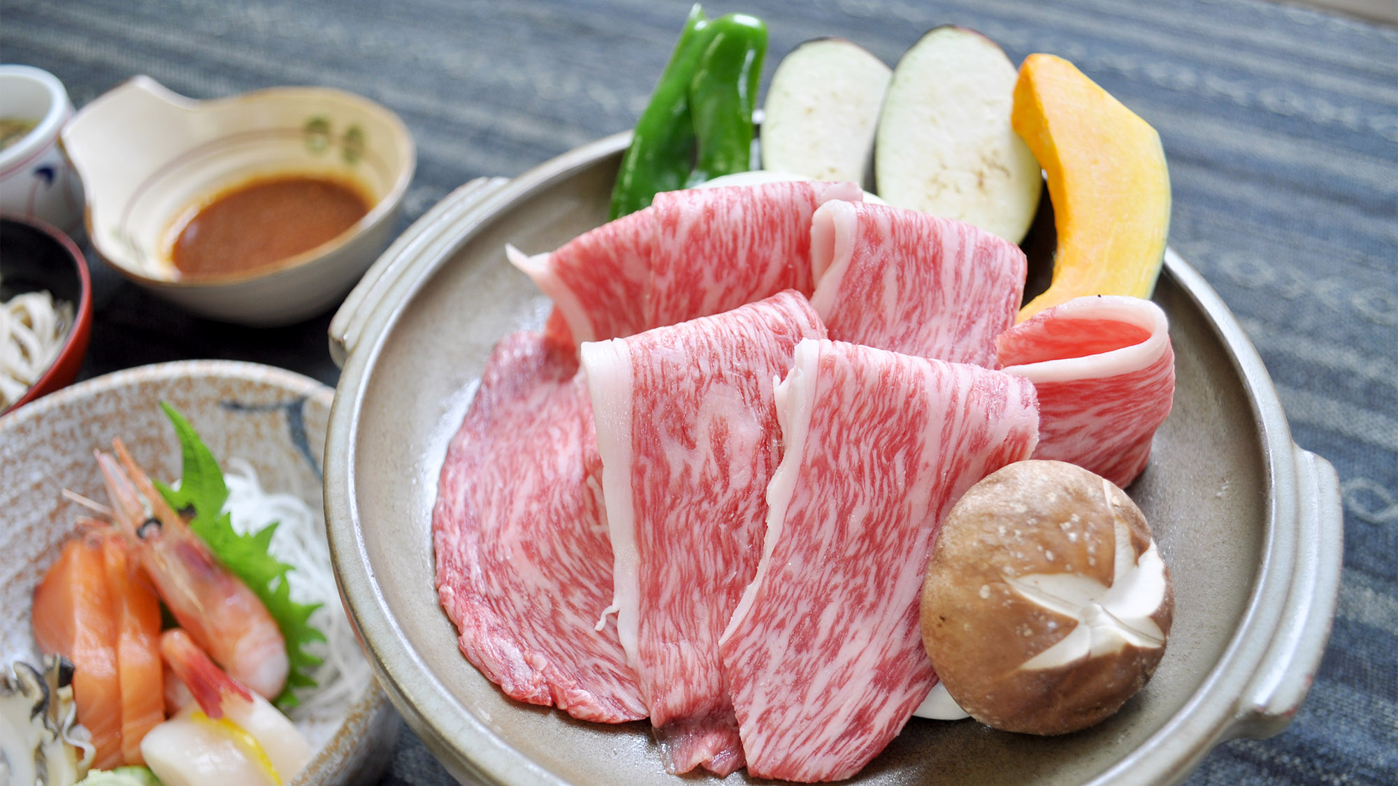 【お食事一例】和牛の美味しさをそのままに楽しめる十勝和牛陶板焼*