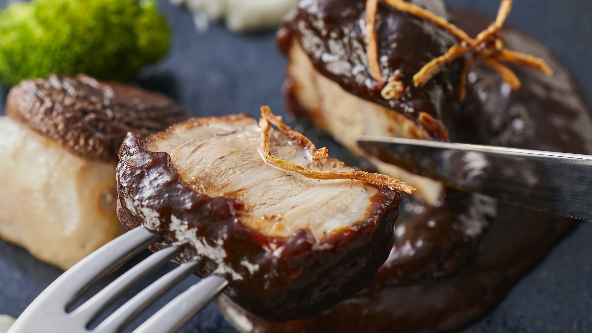 富士桜ポークバラ肉のブルゴニュー風 2025冬メニュー 一例